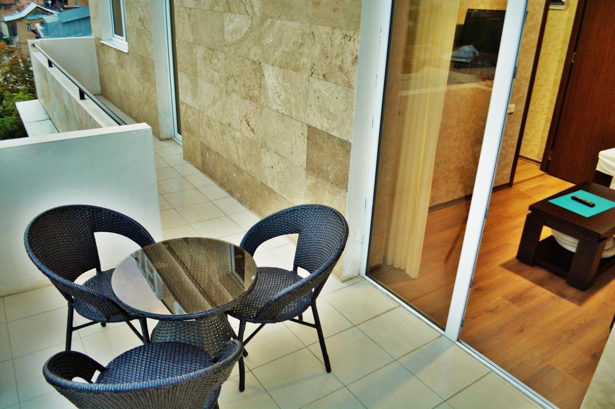 Hotel Gureli Tbilisi Exterior photo